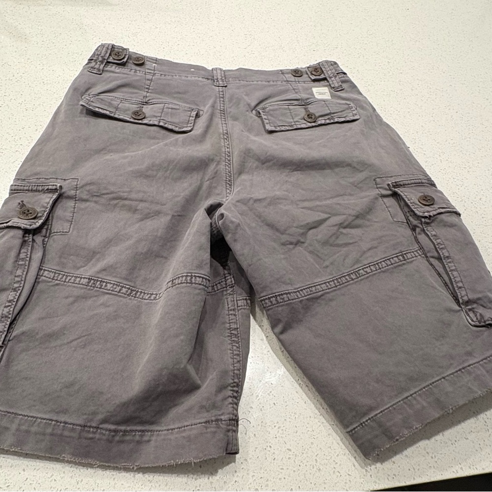 American Eagle Outfitters Charcoal Cargo Shorts - Picture 6 of 6